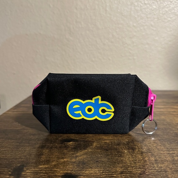 EDC Festival Las Vegas Swag Zippered Carry Case - Picture 2 of 8